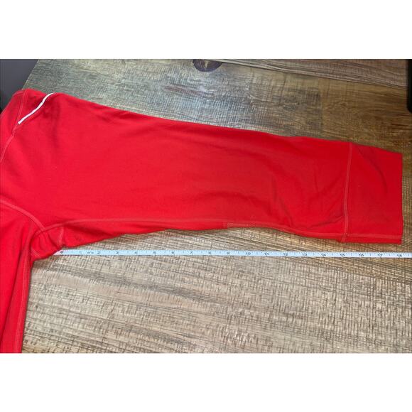 Athleta Relay Capri Leggings Size Medium Red Orange - Picture 8 of 8